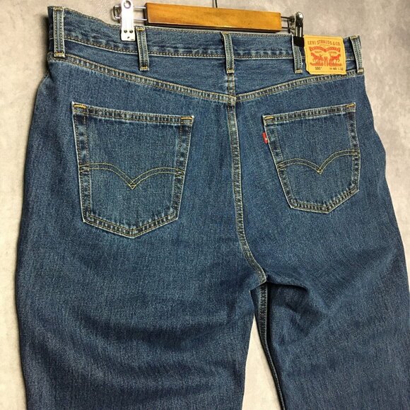 Levis Mens 550 Relaxed Fit Blue Jeans size 40x32 Cotton Denim Pants Copper Rivet - Picture 1 of 16